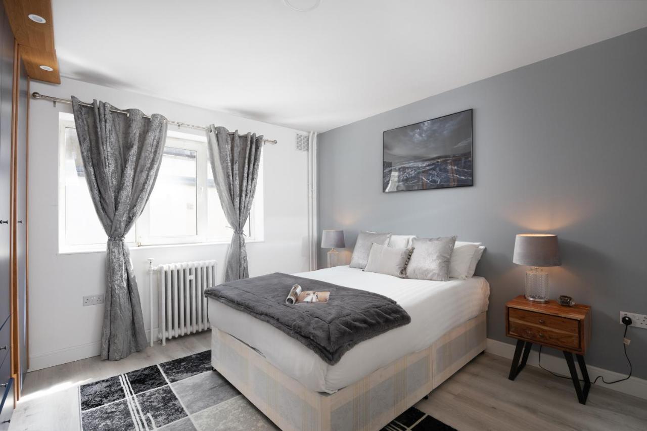 Spacious 4 Bedroom House Next To Kensington Palace Apartamento Londres