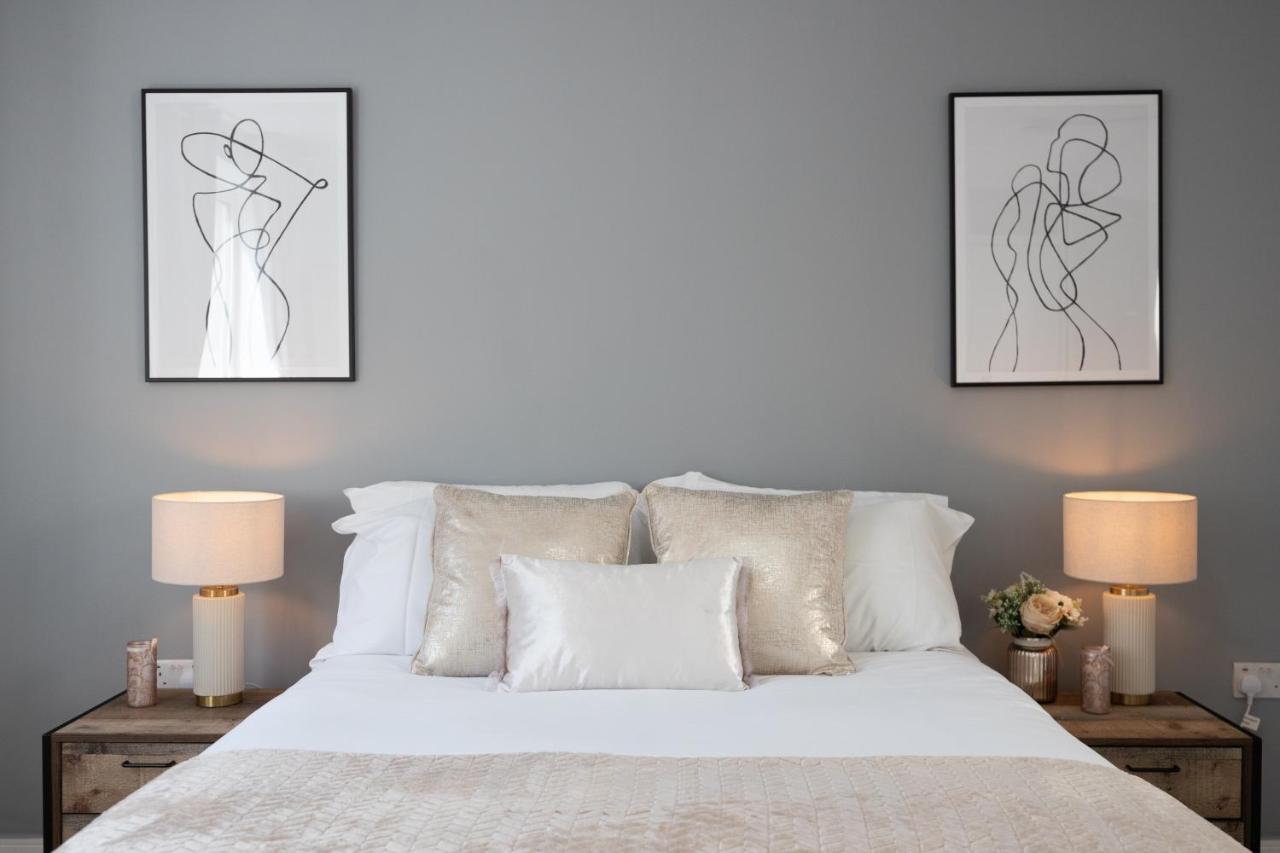 Spacious 4 Bedroom House Next To Kensington Palace Apartamento