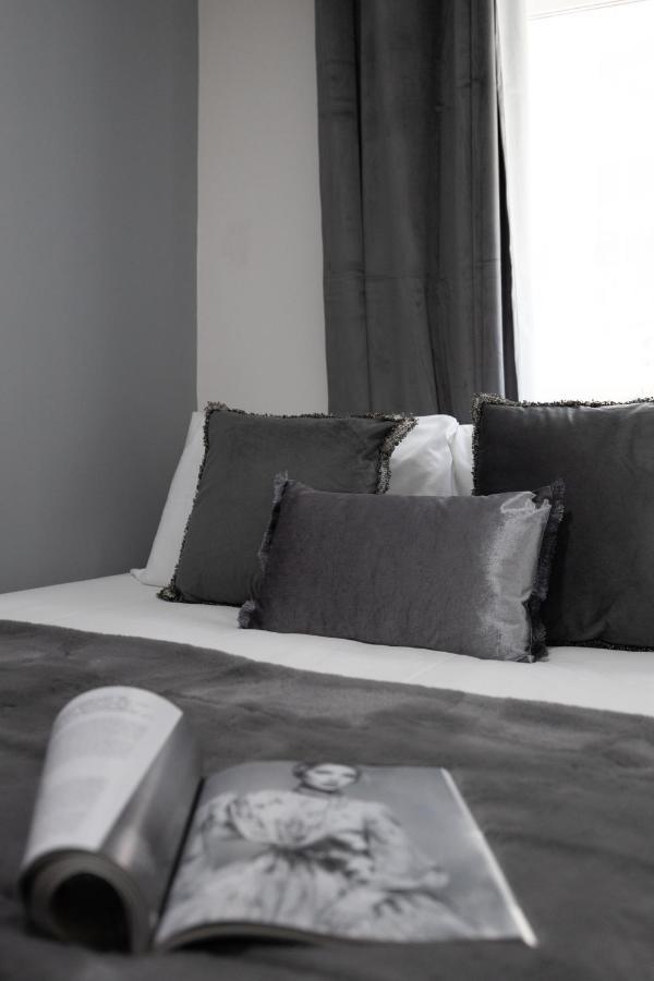Spacious 4 Bedroom House Next To Kensington Palace Apartamento *