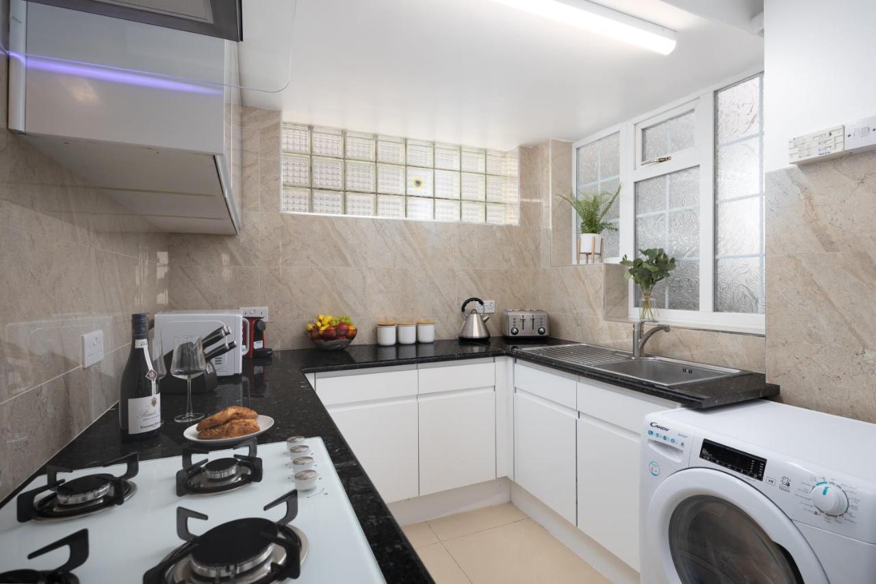 Spacious 4 Bedroom House Next To Kensington Palace Apartamento *